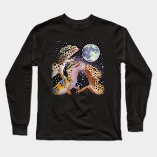 Gecko Grace MOON Art Celebrating the Elegance of Leopard Geckos Long Sleeve T-Shirt